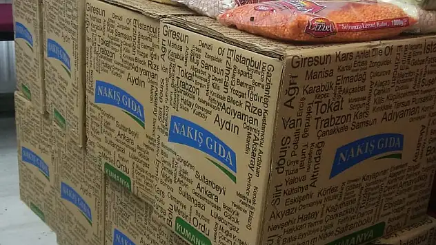 Ağrı Barikat04 Taraftar Derneği 286 aileye yardım ulaştırdı