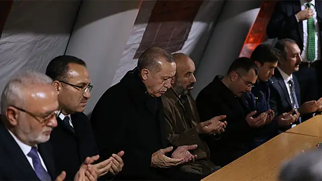 Cumhurbaşkanı Erdoğan, şehit ailesini ziyaret etti