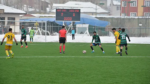 Lider zorlu viraja girdi