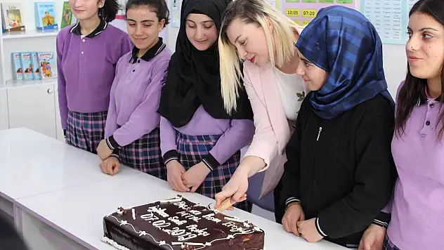 Hamur'da İngilizce sınıfı açıldı