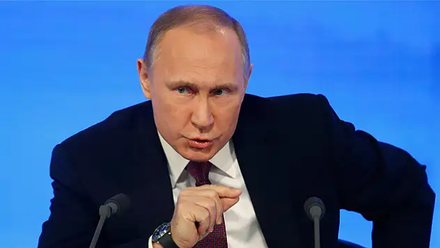 Putin Ruhani'yi aradı