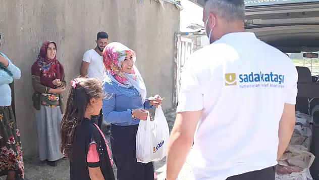 Sadakataşı'ndan Ağrı'da kurban organizasyonu