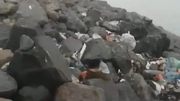 Ağrı Dağı pislikten geçilmiyor