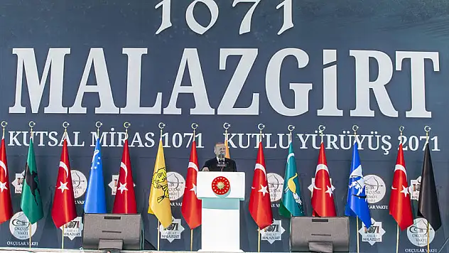 AİÇÜ 1071 Malazgirt Zaferi Kutlamalarına Katıldı