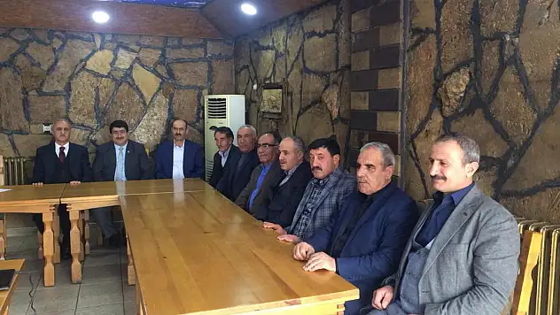 Saadet Partisi Hamur'da iddialı isimlerle sahada