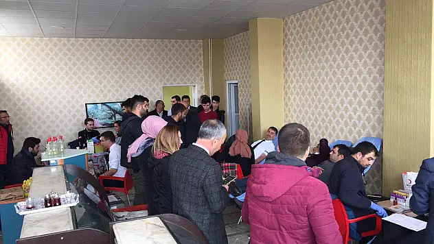Hamurda kan bağışı kampanyasına yoğun ilgi
