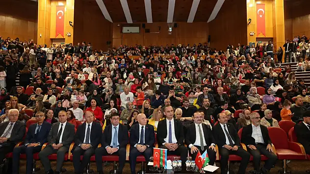 8 Kasım Azerbaycan Zafer Günü Erzurum'da Coşkuyla Kutlandı