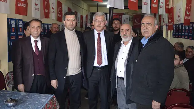 Mehmet Erat'tan Miting Gibi Seçim Bürosu Açılışı