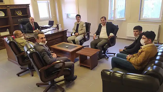 Ağrı Yurt Ay Der Başkanı Çirik'ten, İl Müdür Yardımcısı Sönmez'e hayırlı olsun ziyareti