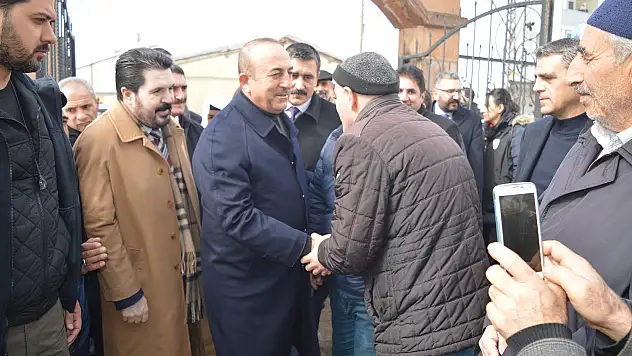 Bakan Çavuşoğlu Ağrı'da Halkla Buluştu
