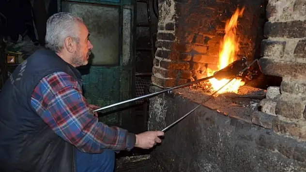 Malatya'da kelle paça yok satıyor