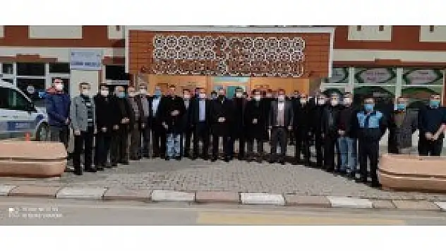 Karataş esnaf ziyaretlerini Uzundere'de sürdürdü