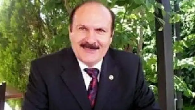 Hanifi Alır'dan yeni Anayasa önerisi