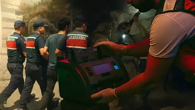 Adana, Aksaray, Ankara, Burdur, Çankırı dahil 14 ilde Deaş Operasyonu