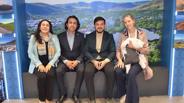 Adilcevaz Belediyesi, Bitlis Tanıtım Günleri'nin 3. Gününde Yoğun İlgi Görüyor