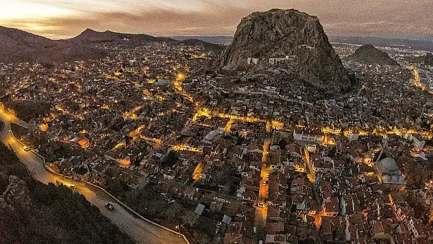 Afyonkarahisar'da ailecek nereye gidilir? Afyonkarahisar'da aileyle gezilecek yerler nerede?
