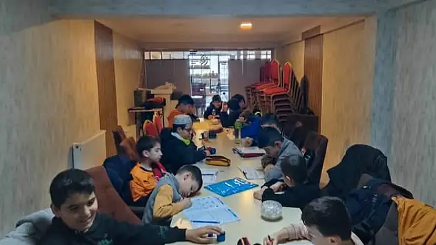 AGD Erzurum'dan Haftalık Kâşif Buluşması: Eğitim ve Kültür Bir Arada