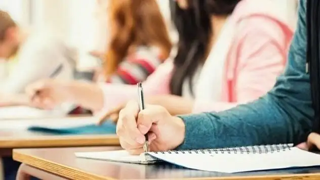 Ağrı'da Açık Öğretim Öğrencilerine Duyuru: e-sınav giriş belgeleri erişime açıldı