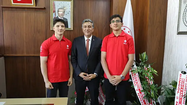 Ağrı BİLSEM öğrencilerinden TEKNOFEST başarısı: Türkiye finaline kaldılar