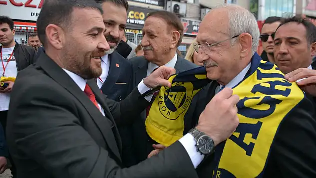 Ağrı CHP'de yollar ayrıldı! Başkan Özel'ci delege Kılıçdaroğlu