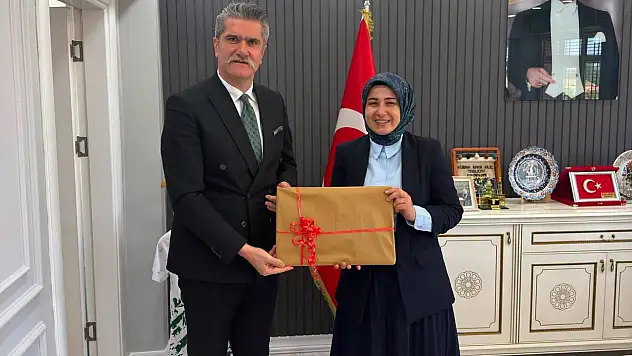 Ağrı Cumhuriyet Başsavcısı Çalış'tan Taşlıçay Kaymakamı Baka Kılıç'a veda ziyareti