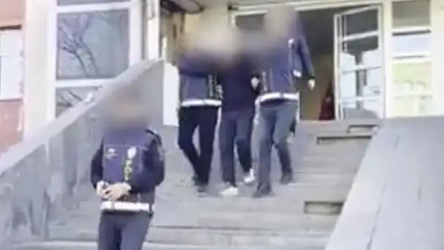 Ağrı'da 15 yıl hapis cezası bulunan firari bacada yakalandı