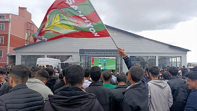 Amedspor için Ağrı tek yürek oldu