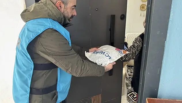 Ağrı'da annelere bayram hediyesi