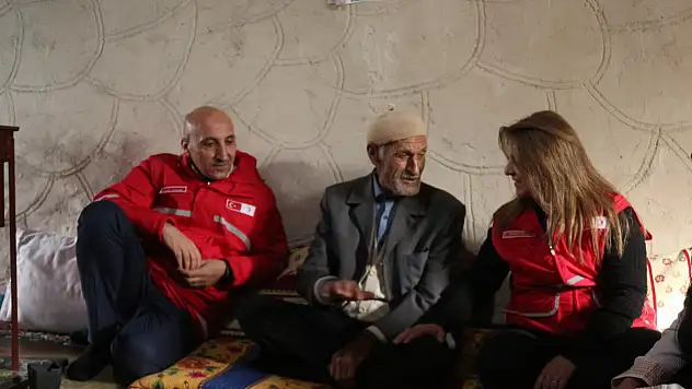 Ağrı'da asırlık çınarlara vefa ziyareti
