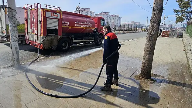 Ağrı'da bahar temizliği başladı