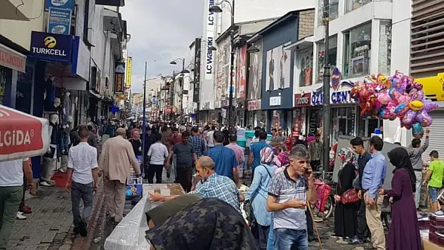 Ağrı'da bayram alışveriş yerleri belirlendi