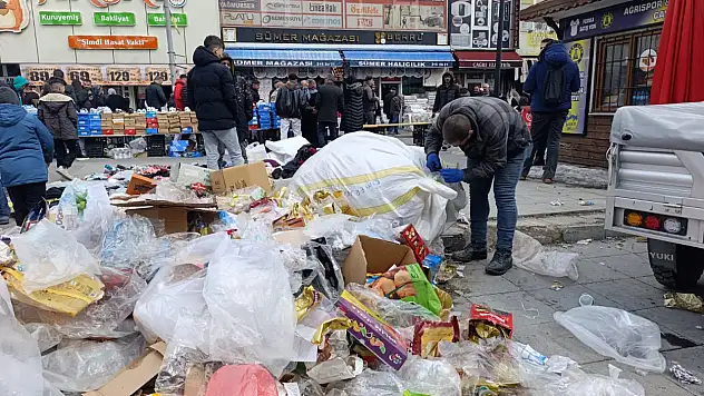 Ağrı'da bayram yoğunluğu karton toplayıcılarını sevindirdi