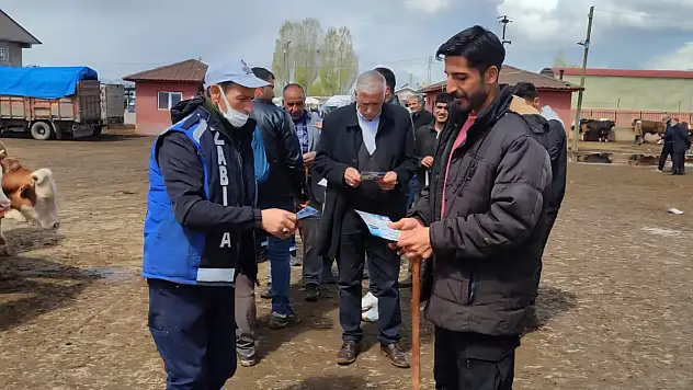 Ağrı'da çevre temizliği için bayram seferberliği başlatıldı