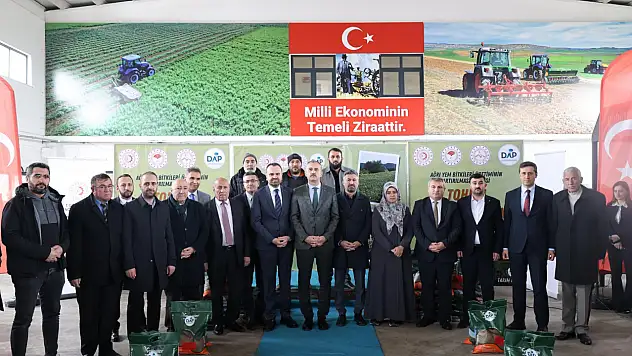 Ağrı'da çiftçiye büyük destek! 44 ton tohum dağıtıldı