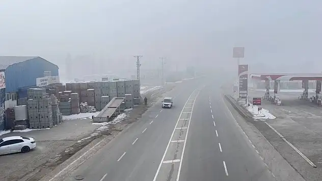 Ağrı'da dondurucu soğuklar hayatı zorlaştırıyor