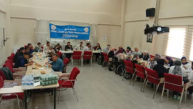 Ağrı'da Engelliler Haftası'na özel anlamlı buluşma