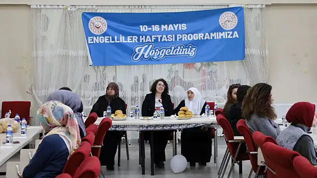 Ağrı'da Engelliler Haftası'nda özel bireyler yalnız bırakılmadı