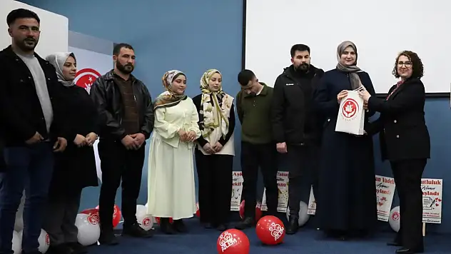 Ağrı'da evlenecek gençlere yönelik aile söyleşisi düzenlendi