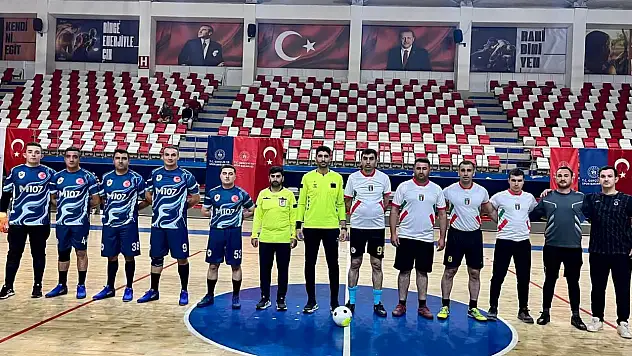 Ağrı'da Futsal heyecanı başladı