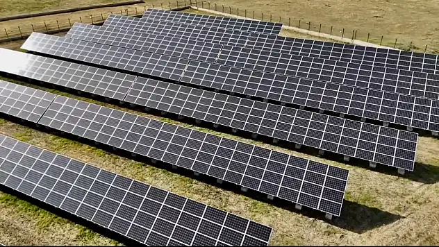 Ağrı'da gençlerin üniversitesi enerjisini güneşten alıyor