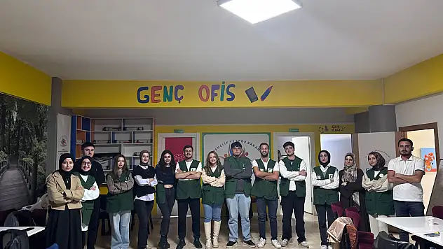 Ağrı'da gençlere sigaranın görünmeyen tehlikeleri anlatıldı