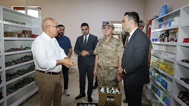 Ağrı'da Geri Gönderme Merkezi'nin kapasitesi ve hizmetleri incelendi