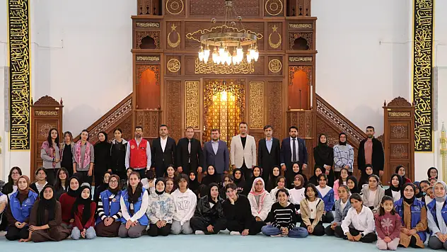 Ağrı'da maneviyat ve gençlik aynı çatıda buluştu