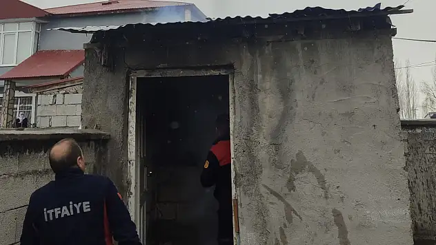 Ağrı'da mutfak yangını korkuttu