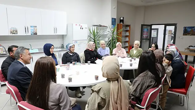 Ağrı'da öğretmenler aynı kitabın sayfalarında buluşacak