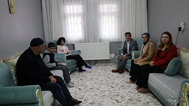 Ağrı'da Otizm Farkındalık Günü'nde anlamlı ziyaret