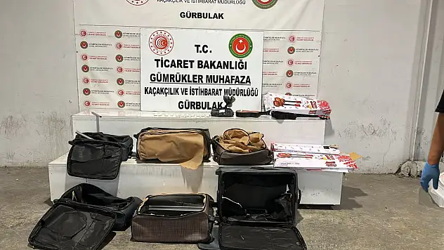 Ağrı'da oyuncak gitar ve TIR'da 23 kilodan fazla uyuşturucu ele geçirildi