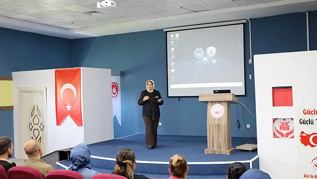 Ağrı'da personele deprem farkındalık eğitimi verildi