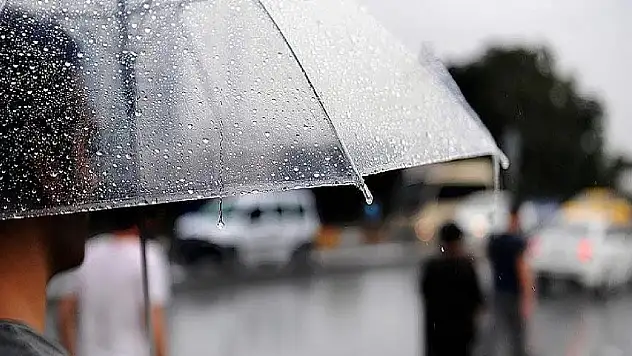 Ağrı'da sağanak yağış uyarısı: Sel, buzlanma ve çığ riskine dikkat
