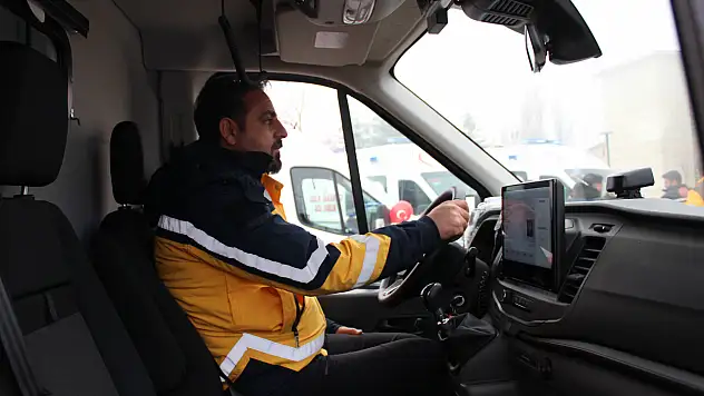 Ağrı'da sağlık ekipleri karla mücadeleye hazır